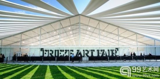 Frieze艺博会再次扎营纽约兰德尔岛