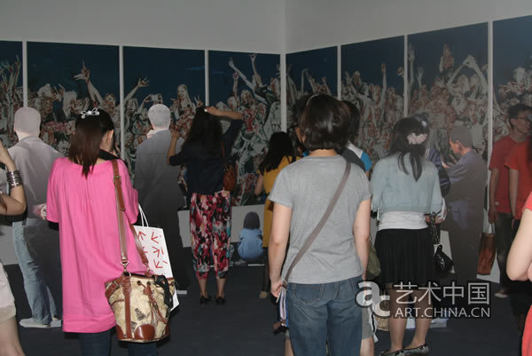 2011 FAT ART艺术展开幕 开启“十四重门”