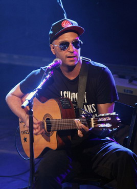 Tom Morello（汤姆·莫雷罗）